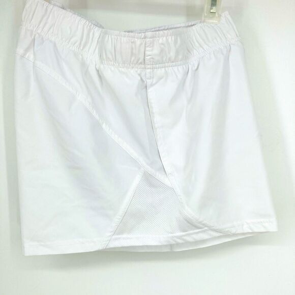 Athletic Works Women's White Shorts Size XXL(20) - Picture 3 of 7